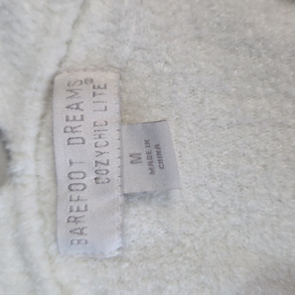 Barefoot Dreams CozyChic Lite Cable Button Cardigan - Picture 3 of 10